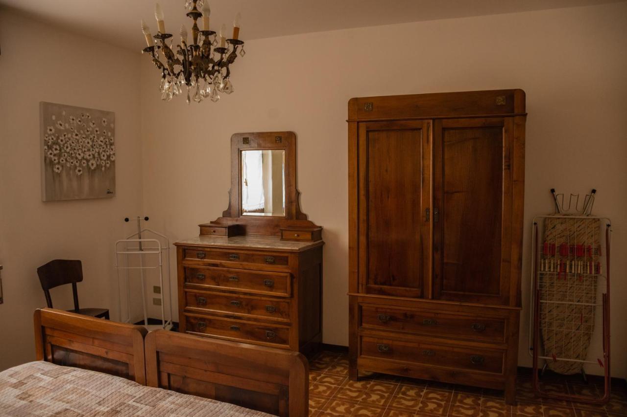 Da Zia Maria Casa Vacanze Monasterolo del Castello Eksteriør bilde